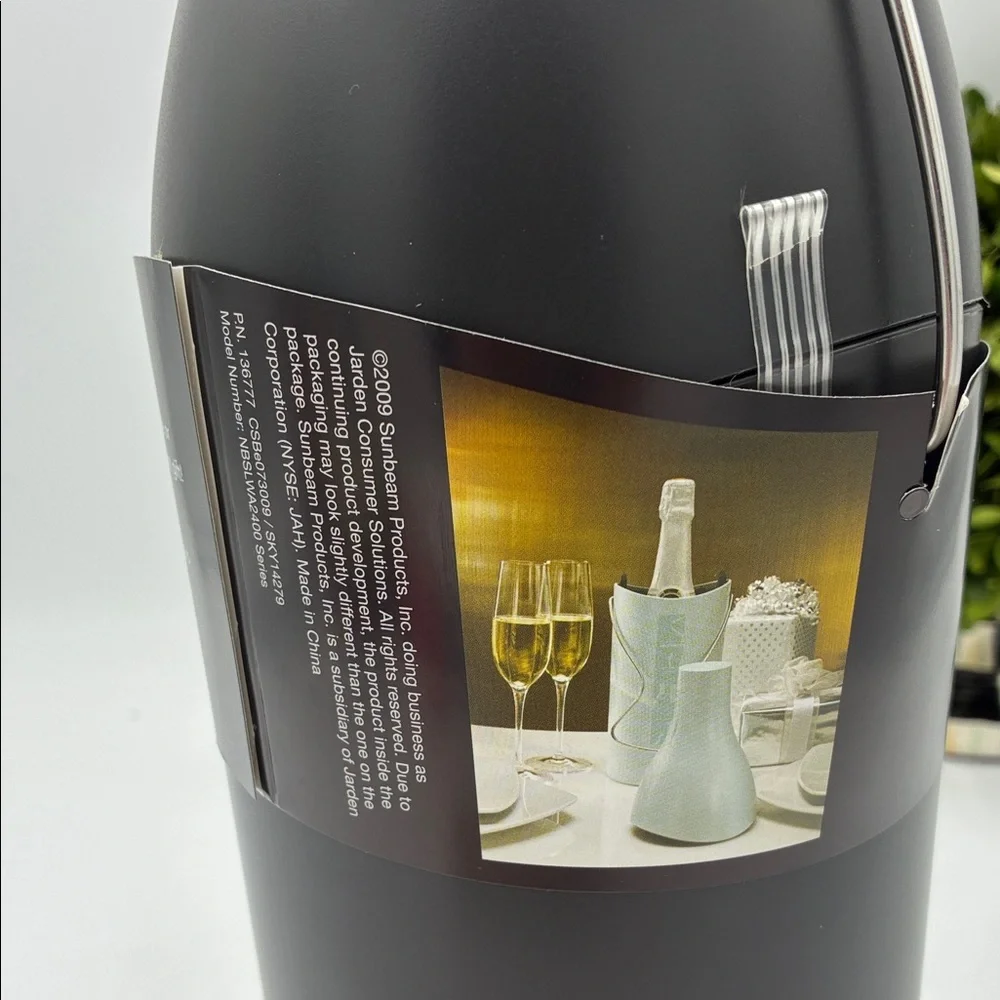 Williams Sonoma Skybar Wine Traveler - Dark Gray